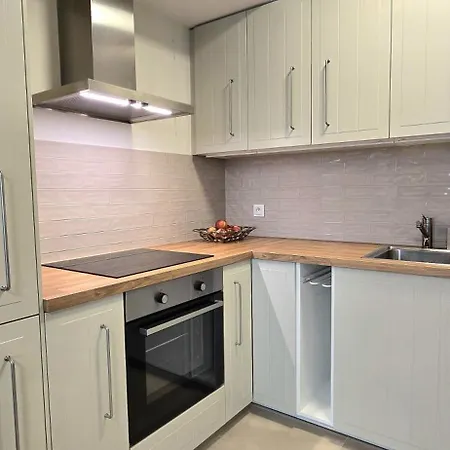 Wilcza Delux By Triapart